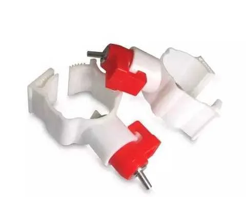 Chicken nipple drinker without cup